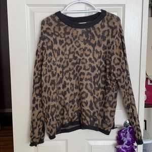 Leopard sweater - NEVER WORN!!